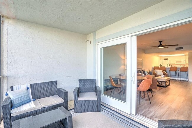 Building Photo - 5601 NE Gulfstream Way