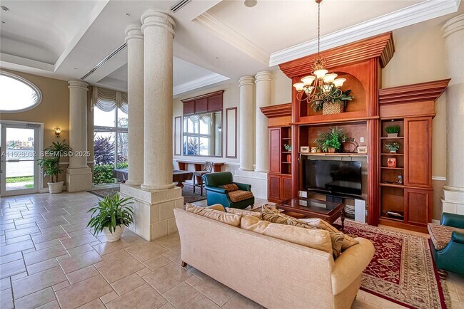 Building Photo - 17150 N Bay Rd