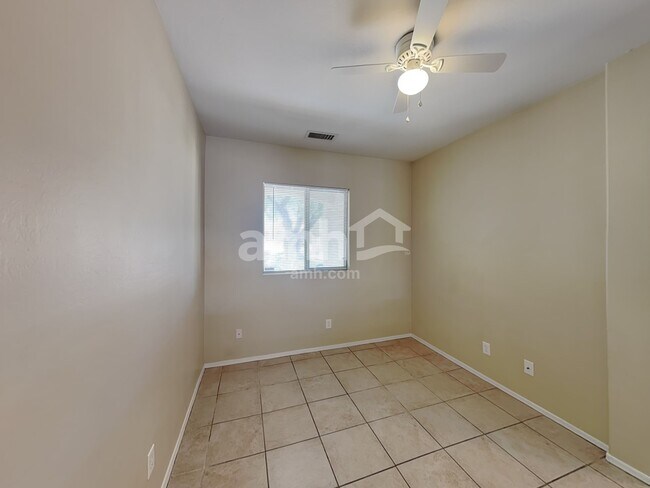 Building Photo - 11221 W Coronado Rd