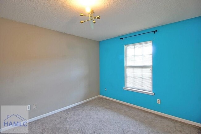 Building Photo - 401-4E2 Barry McCaffrey Blvd