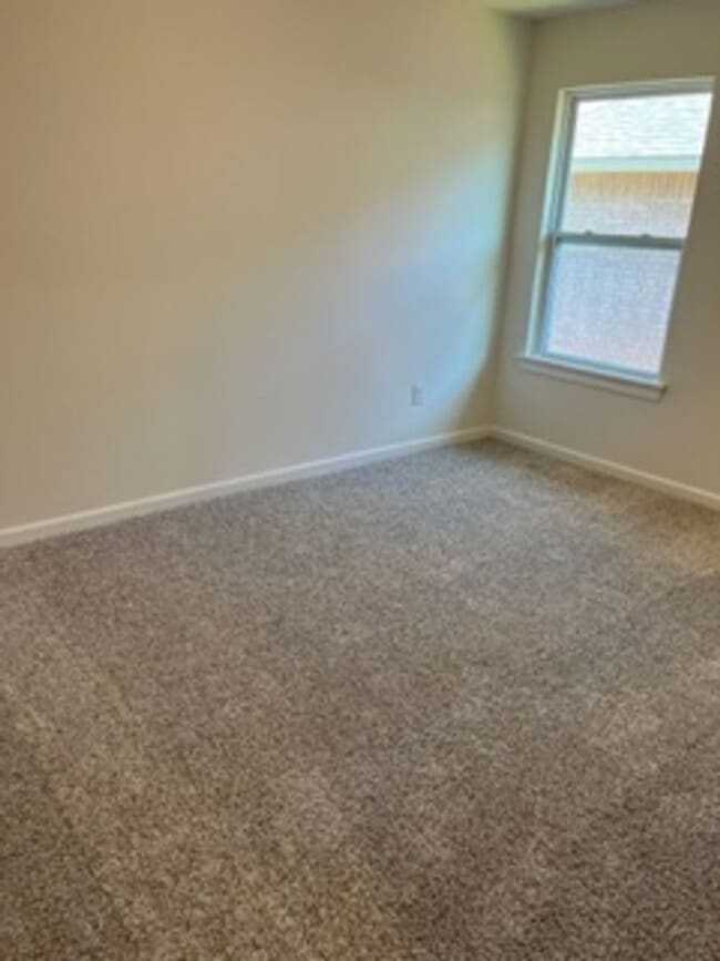 Building Photo - 1st Month Free!