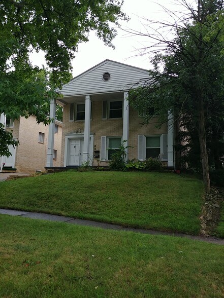 Building Photo - 3021 Powhattan Pky