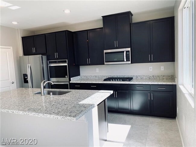 Primary Photo - 349 Soubrette Ct