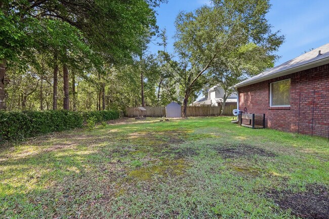 Building Photo - 1651 Northridge Rd