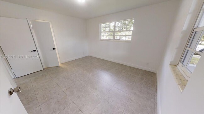 Building Photo - 490 NW 90th St