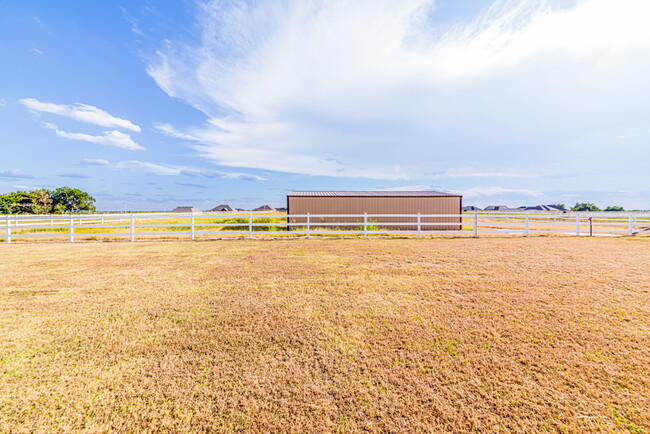 Building Photo - 5709 Rawhide