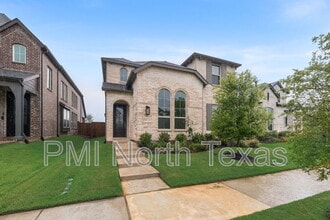 Building Photo - 3926 Stars St