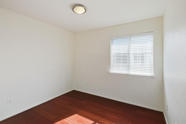 Building Photo - 14408 Charles Dickens Dr