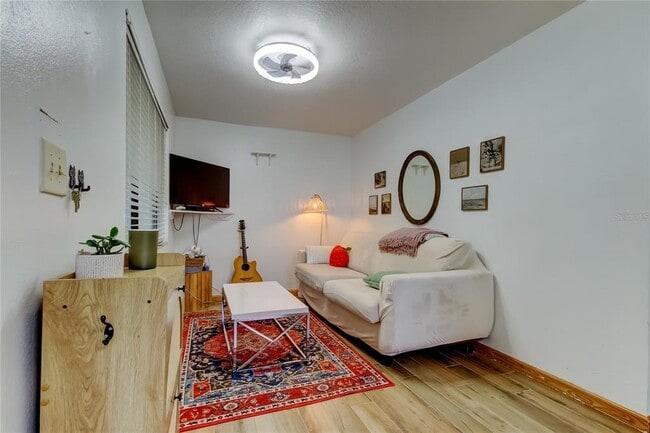 Building Photo - 11720 Raintree Dr