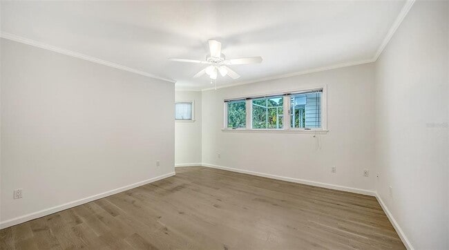 Building Photo - 1770 S Oval Dr