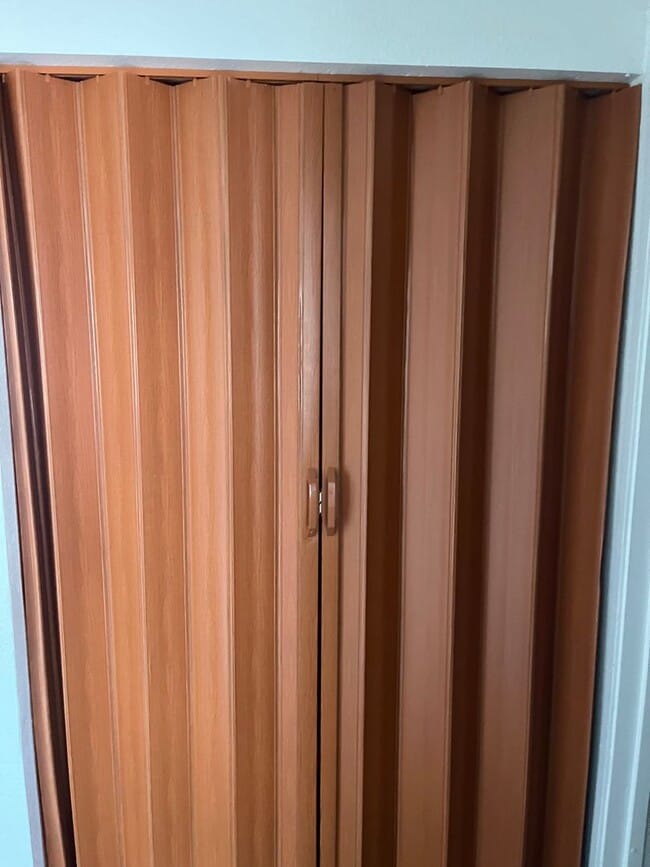 Building Photo - 1900 Goldfield St