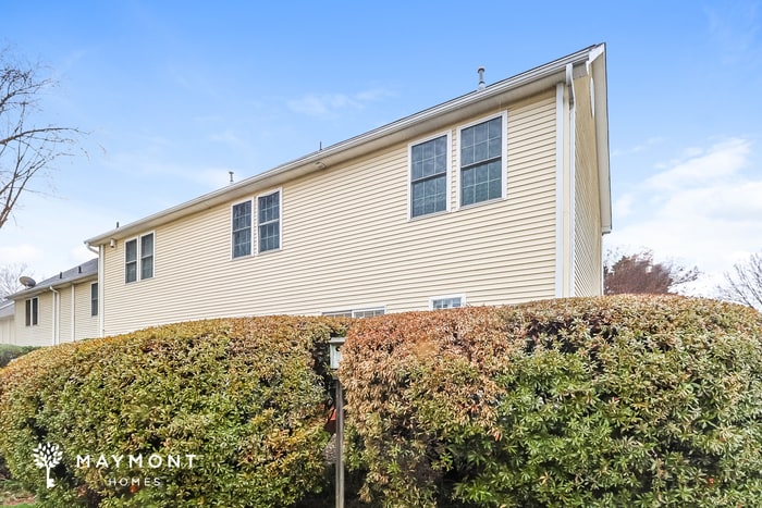 Building Photo - 7003 Walnut Ridge Ct