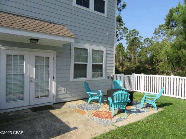 Building Photo - 116 Fossil Falls Ln