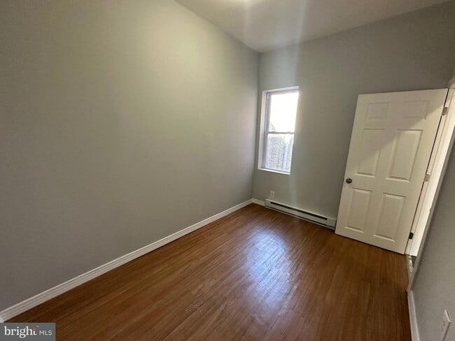 Building Photo - 4947 Hoopes St