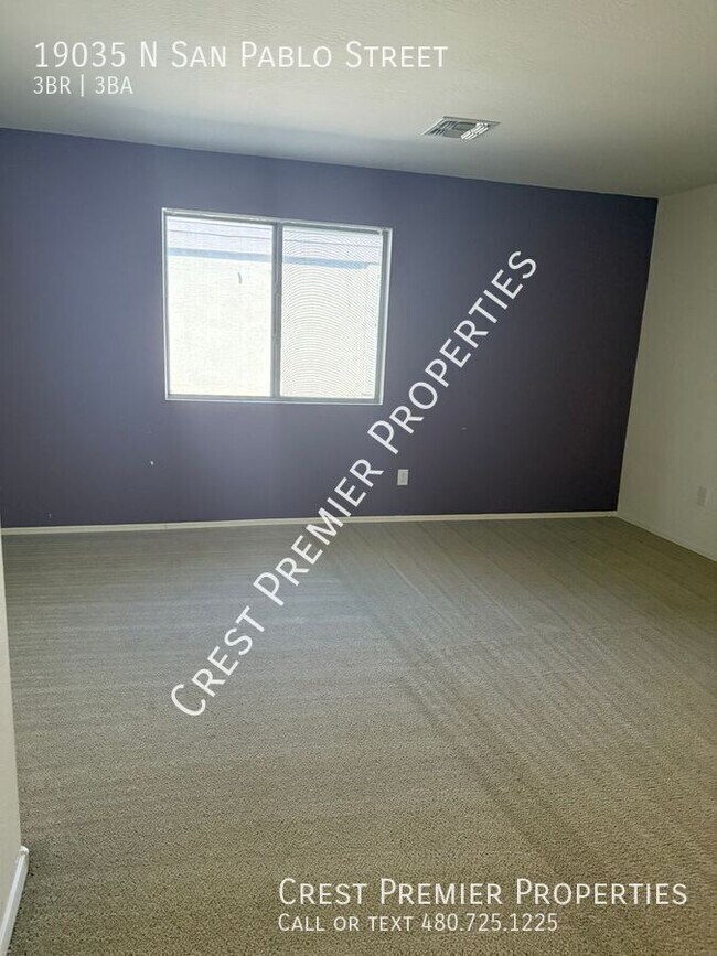 Building Photo - 19035 N San Pablo St