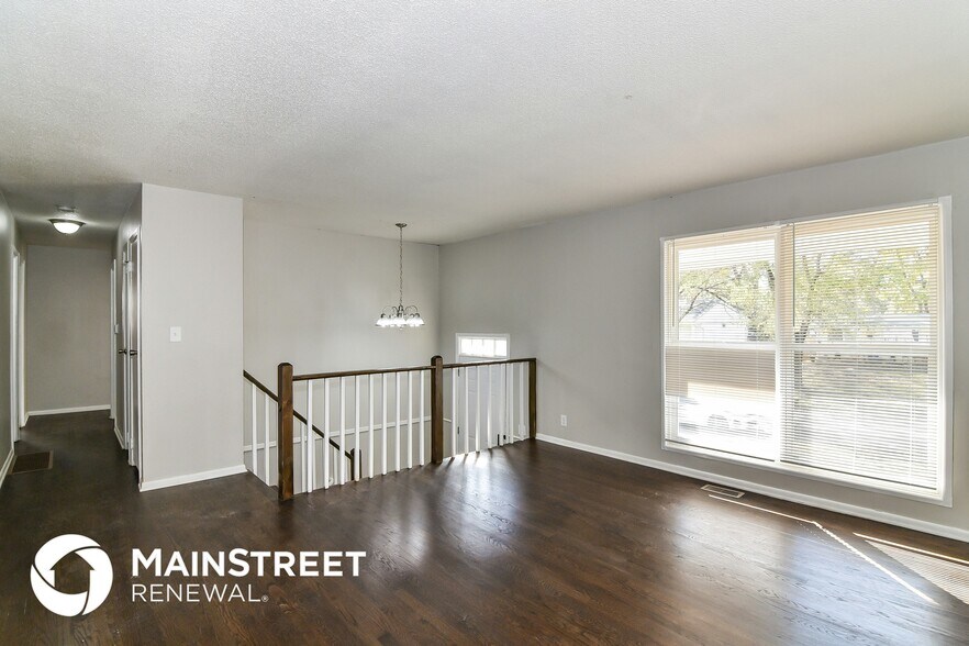 Building Photo - 8702 E 91 St