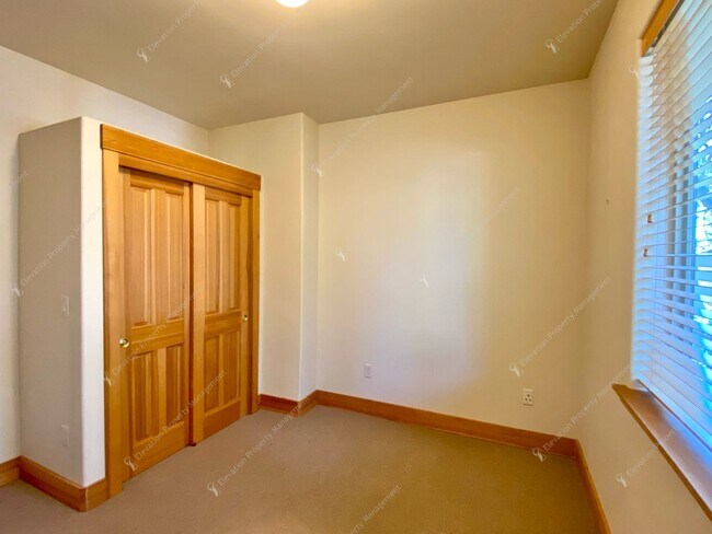 Building Photo - West Hills Gem with Timeless Charm and Mod...