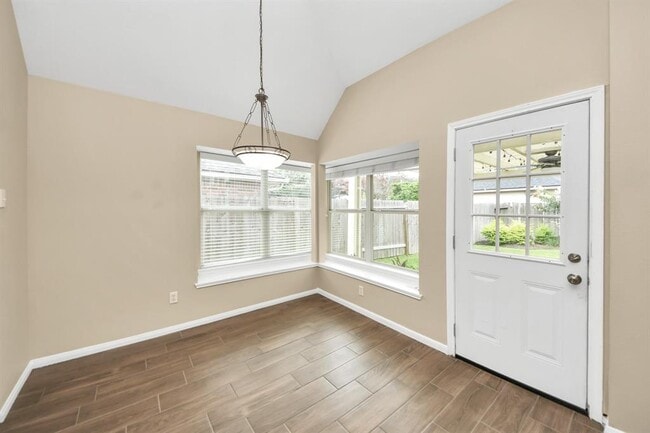 Building Photo - 1603 Martin Lake Dr