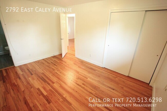 Building Photo - 2792 E Caley Ave
