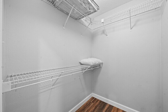 Building Photo - 3514 Ironloft Ct