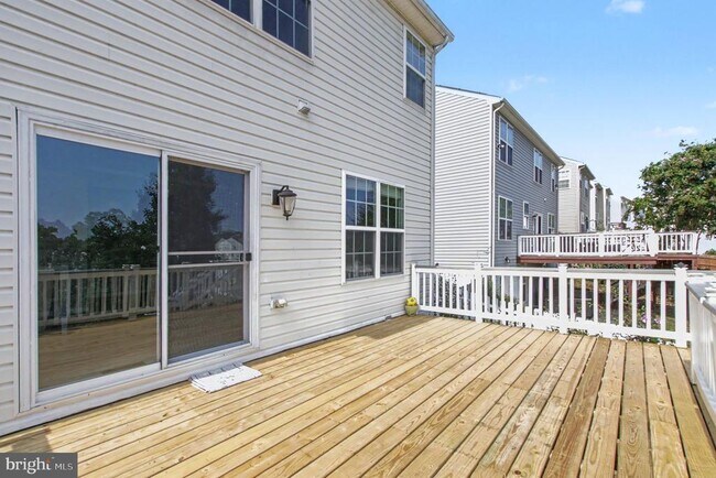 Building Photo - 91 Chaps Ln