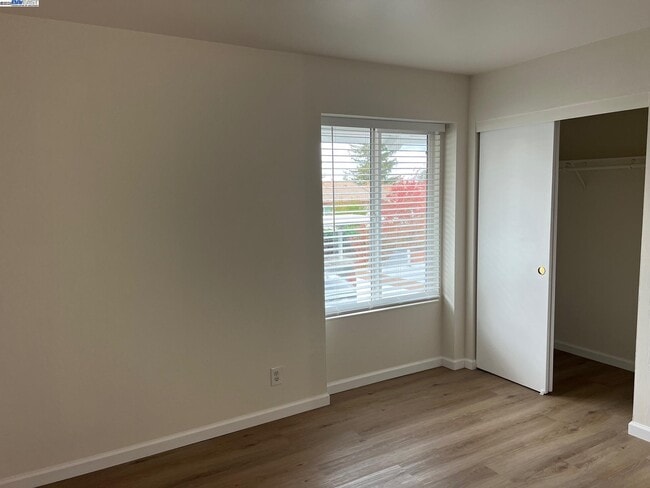 Building Photo - 3499 Norton Way