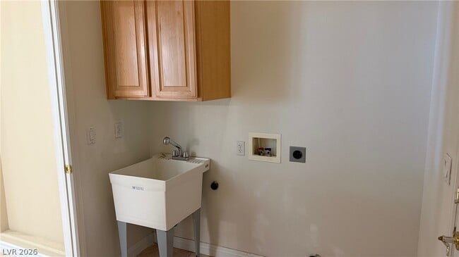 Building Photo - 9625 Irvine Bay Ct