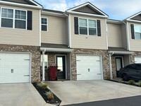Building Photo - Beautiful Condo located in North Johnson City