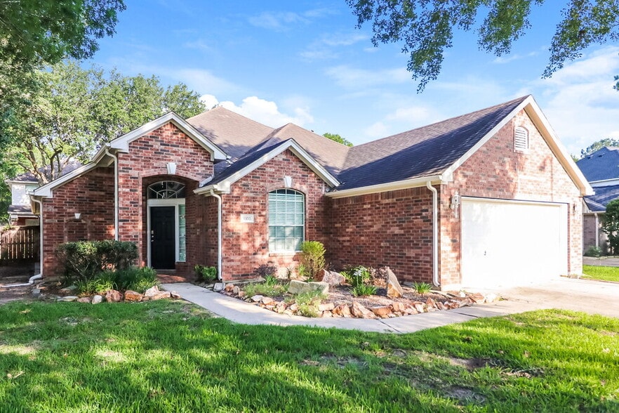 Building Photo - 3103 Bronco Bluff Ct