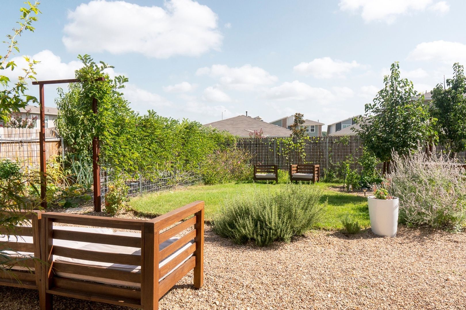 Building Photo - 7716 Jacobean WY