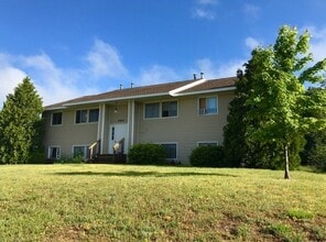 Building Photo - 3415 Mahoney Dr