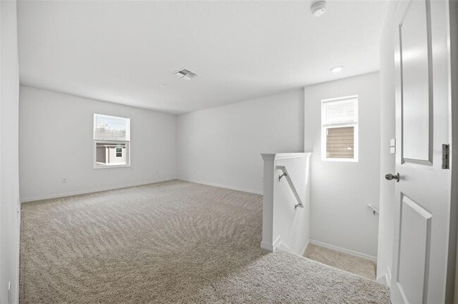 Building Photo - 37411 Roanoke River Wy