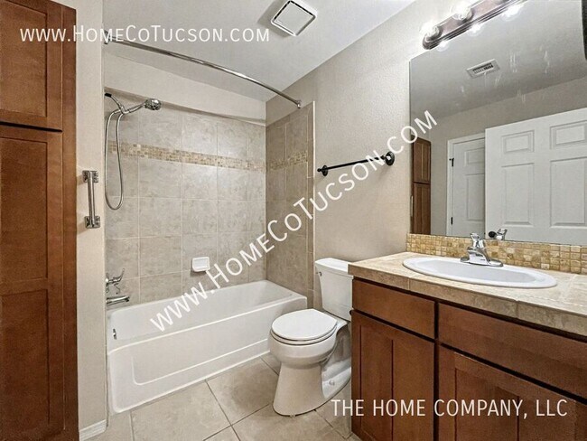 Building Photo - 1500 E Pusch Wilderness Dr