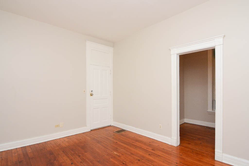 Building Photo - 1409 W Erie St