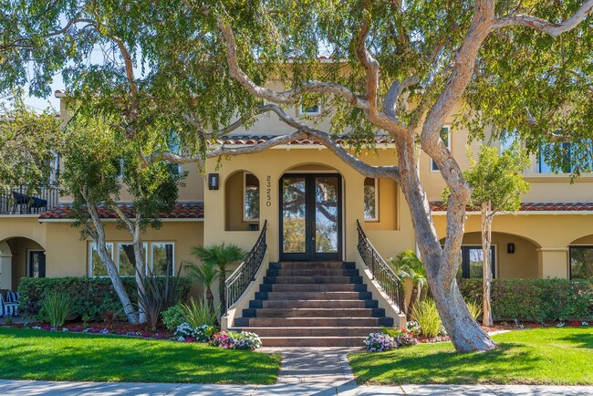 Building Photo - Beautifully Renovated Torrance Home!