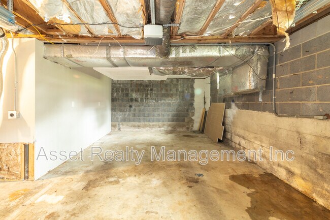 Building Photo - 2344 Alice Bell Rd