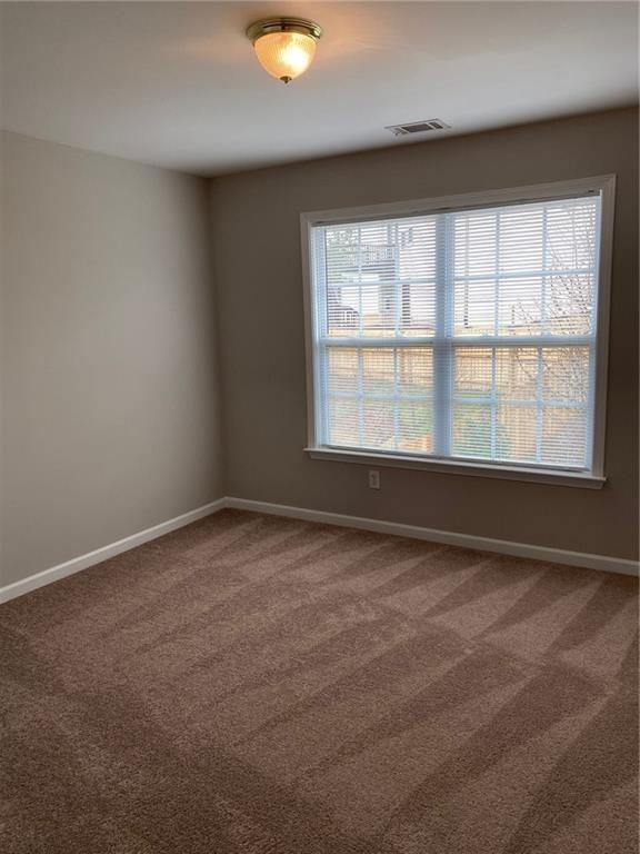 Building Photo - 7637 Forest Glen Way