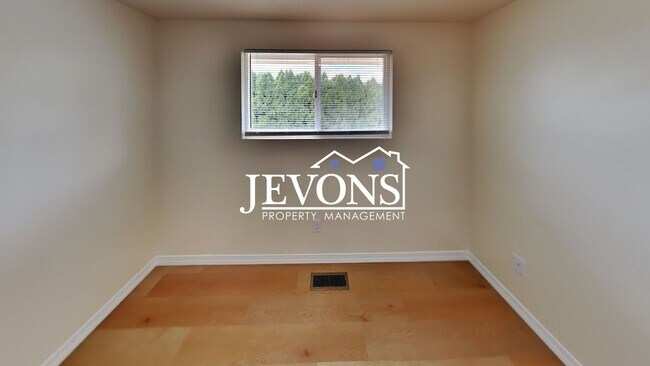 Building Photo - 404 S 81st Ave