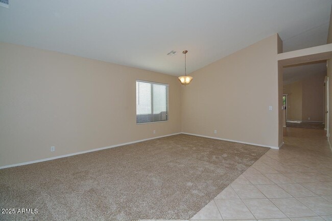 Building Photo - 9413 W Cinnabar Ave