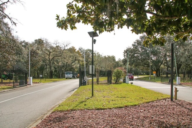 Building Photo - 11824 Bayonet Ln