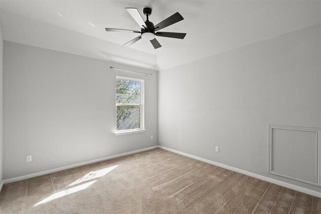 Building Photo - 104 San Matteo St