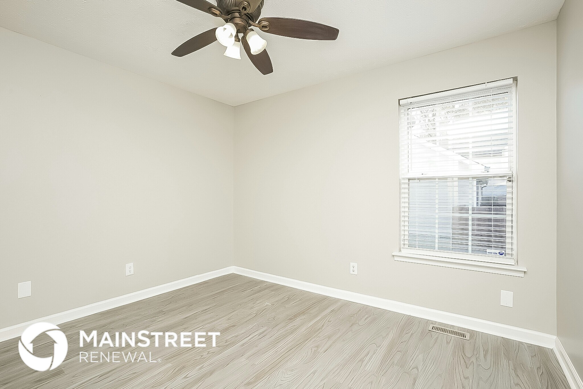 Building Photo - 228 Woodmaker Ct