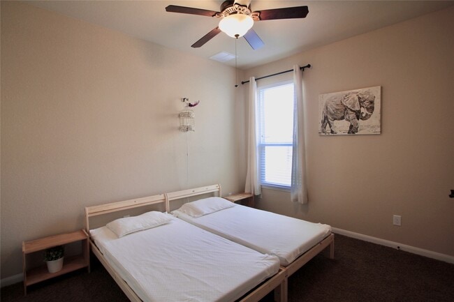 Building Photo - 10202 Gallowgate Ln