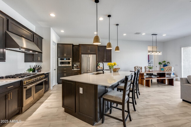 Building Photo - 7694 W Desert Spoon Dr