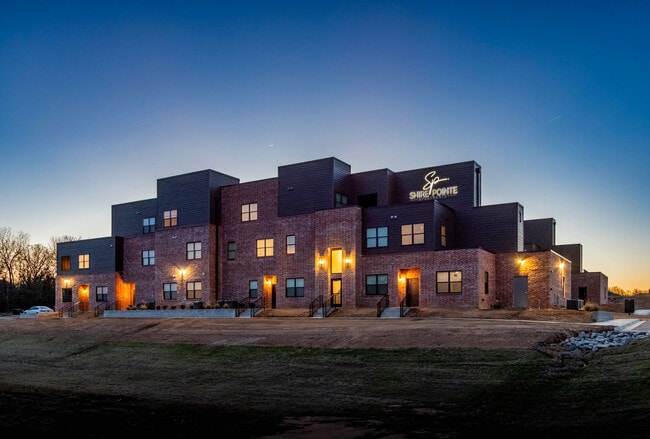 Building Photo - Shire Pointe