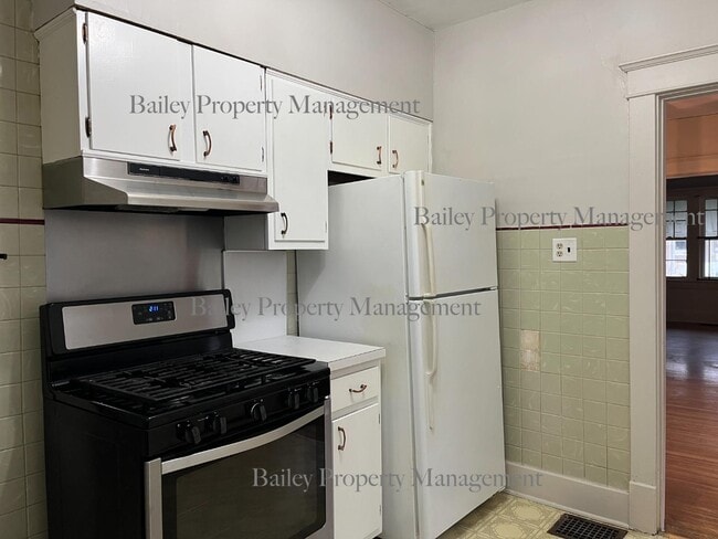 Building Photo - 119 N 44th St