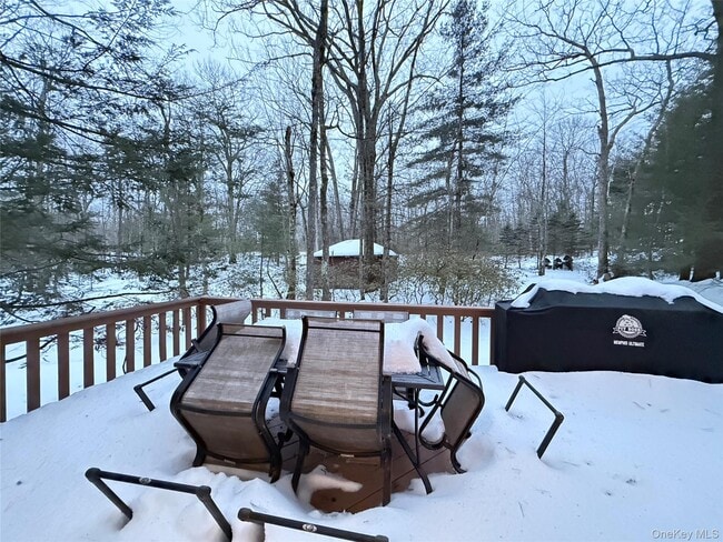 Building Photo - 15 Norfolk Ct