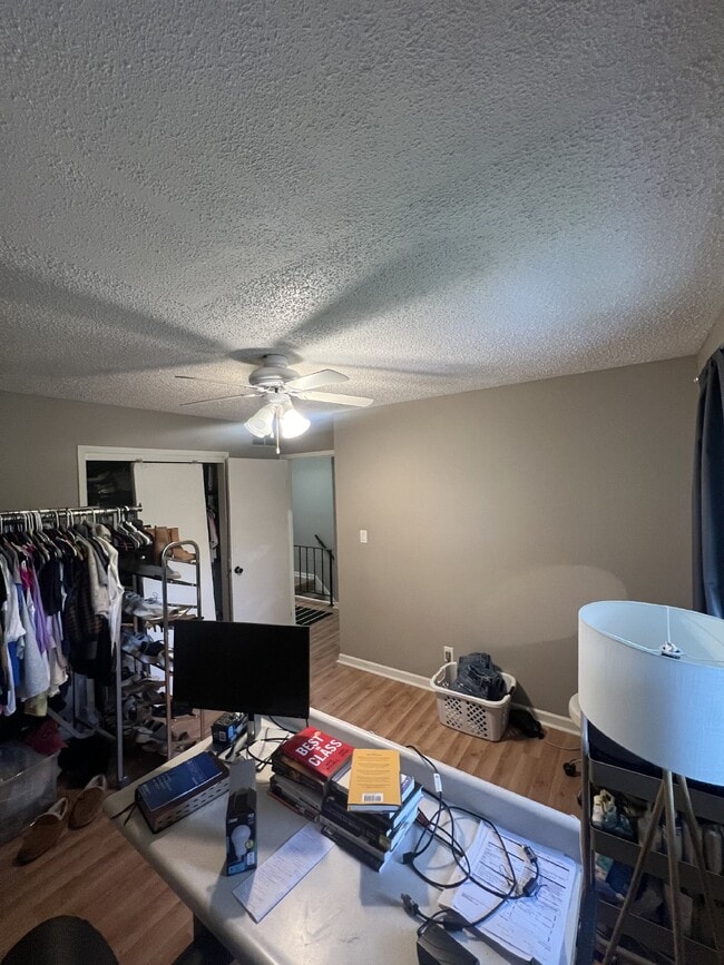 Building Photo - 103 Pleasant View Dr