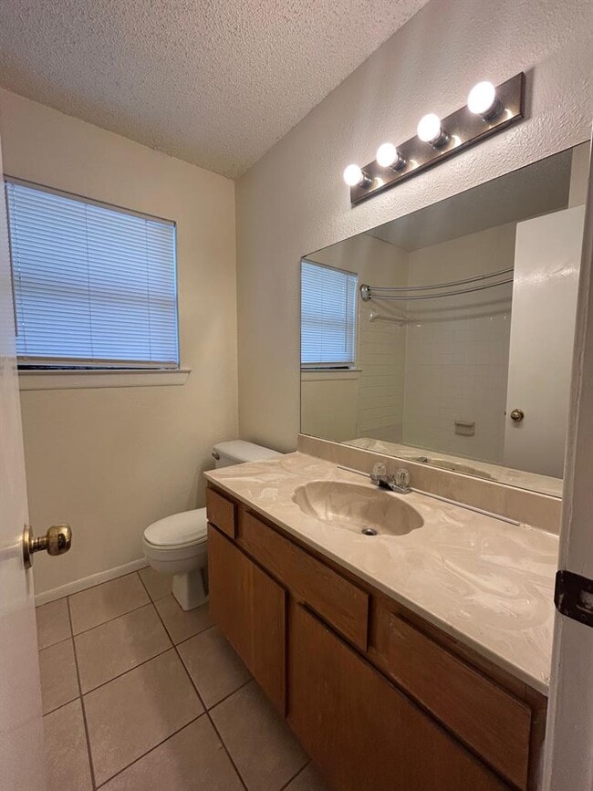 Building Photo - 2311 Whitlow Cove