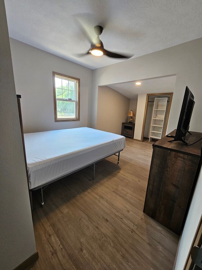 Building Photo - Charming 3 bedroom Home for rent in Sioux ...